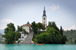 Church-on-Lake-Bled