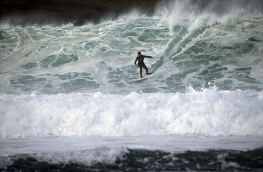 Surfing At  Thurso Scotland CREDIT Alf Alderson