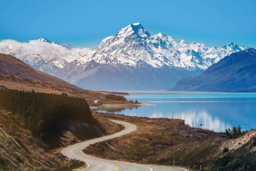 stunning vista of mount cook on the alps to ocean trail