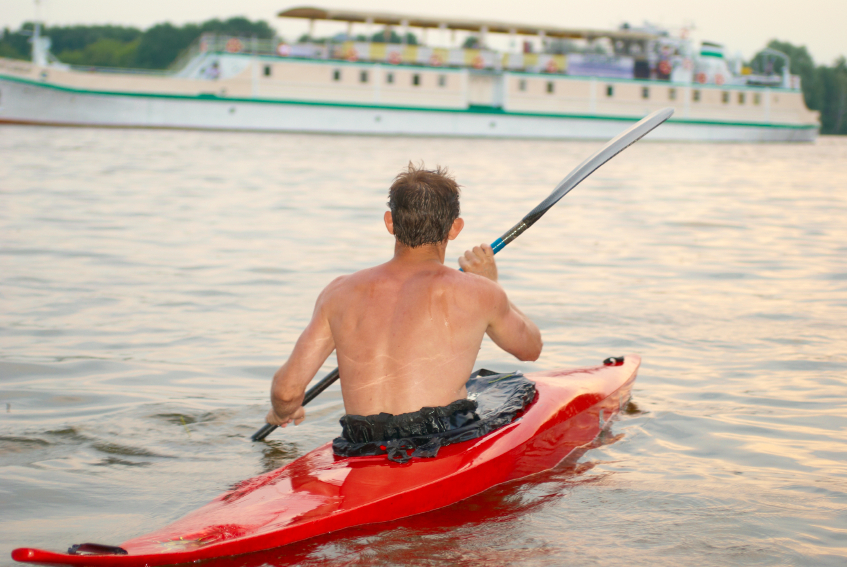 Kayaking with paddle blade