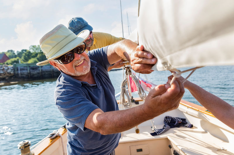 Sailing-Dinghy-Holiday-UK-Beginner-Clothing-Gear.jpg