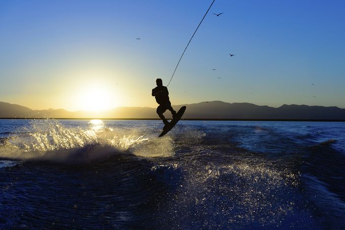 wakeboarding 
