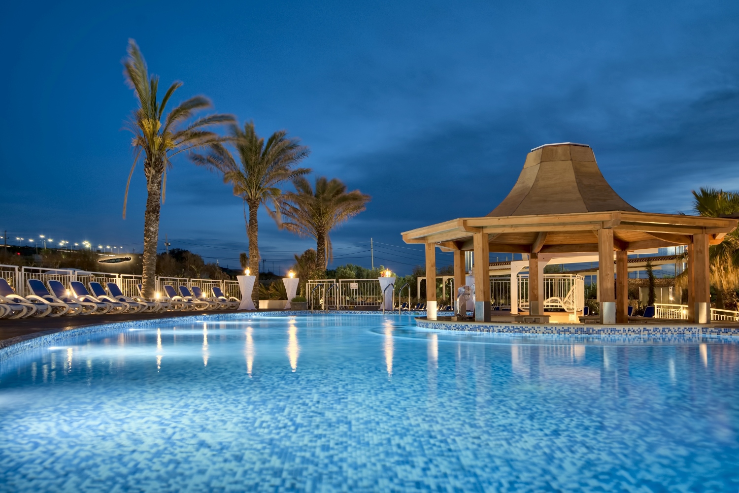seabank-resort-and-spa-malta