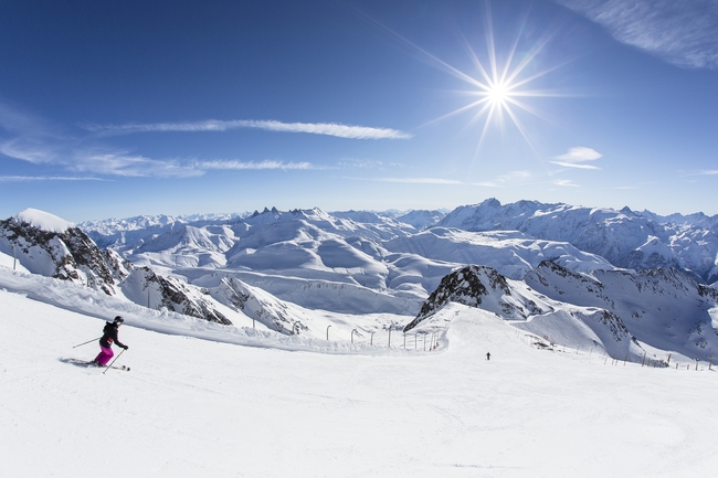 The lovely Alpe d'Huez pistes CREDIT L.Salino.jpg