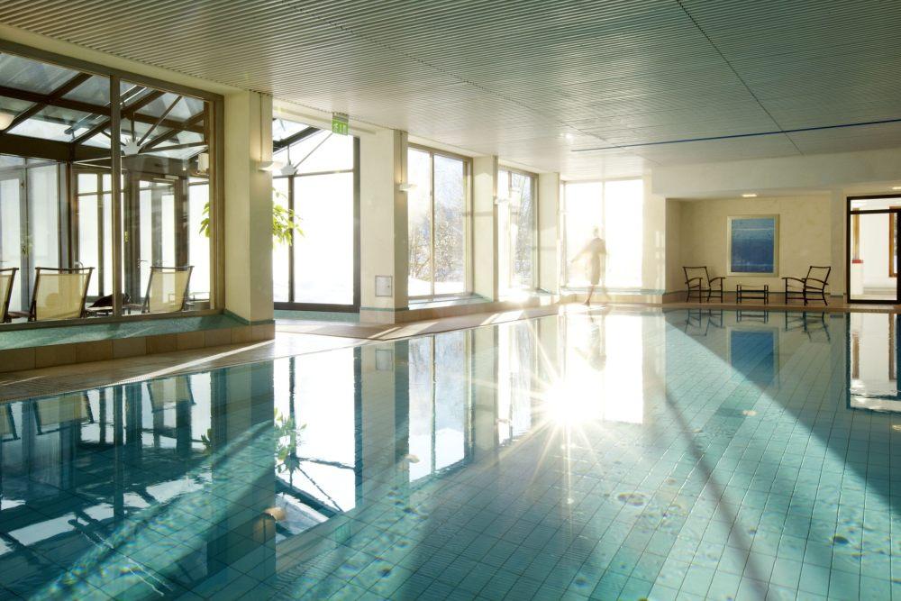 Lenkerhof_Gourmet_Spa_Resort_pool.jpg