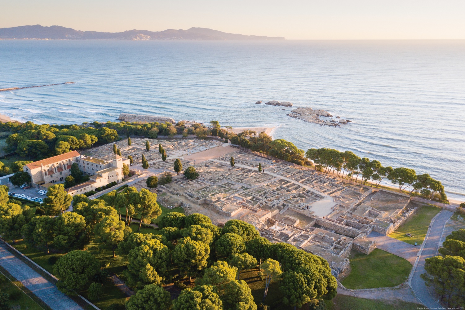 5 ruines empuries  lescala catalonia credit rafa perez