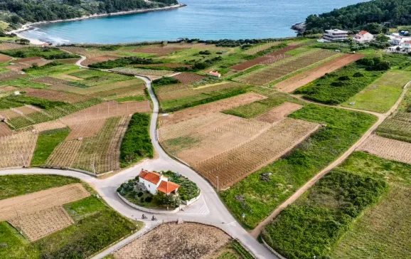 Adventure holiday Dubrovnik Croatia CREDIT dmtwomedia  132