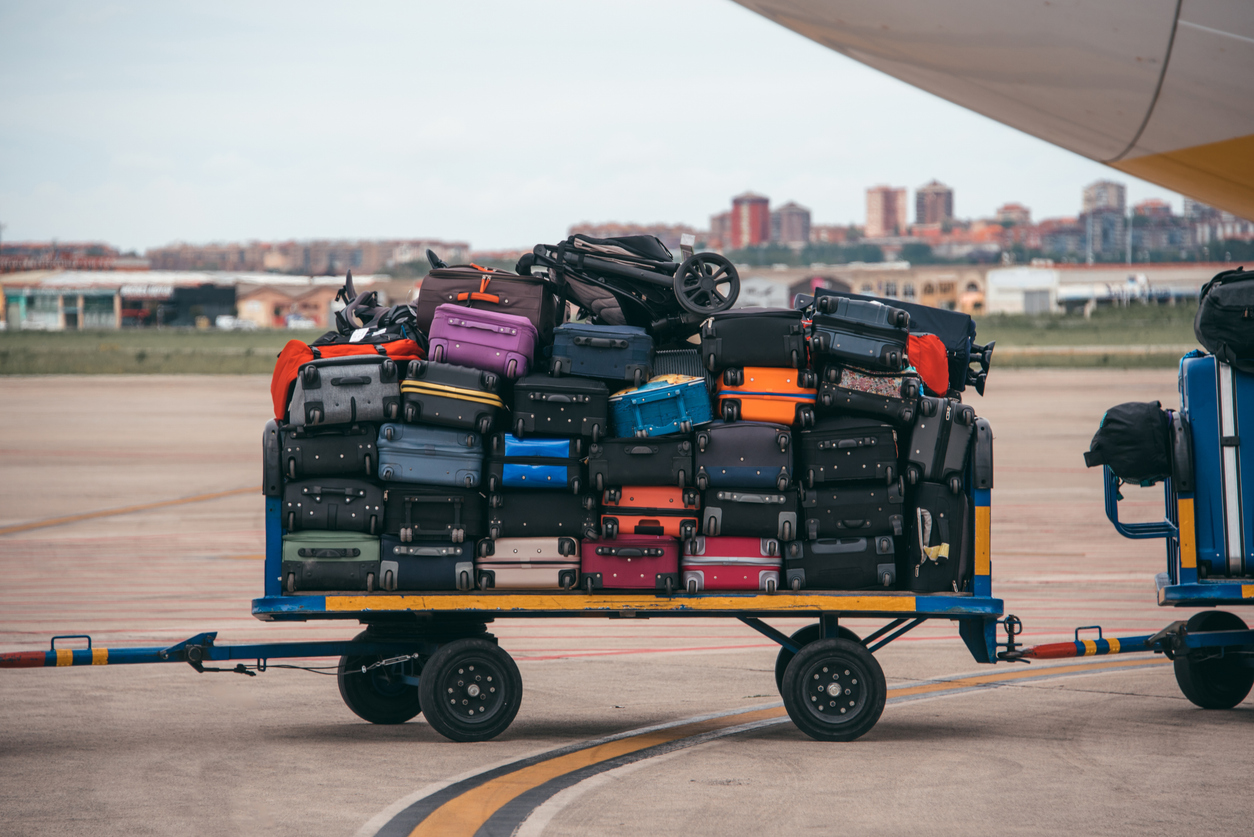 bags-at-airport