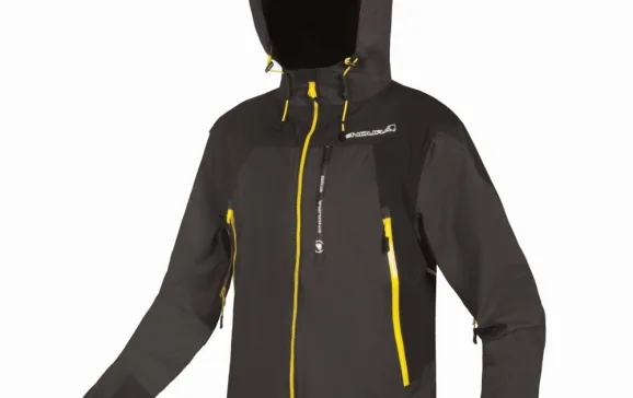 endura mt500 wp ii jacket hood up