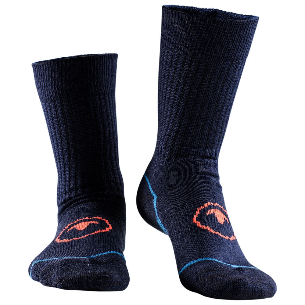 isobaa socks op