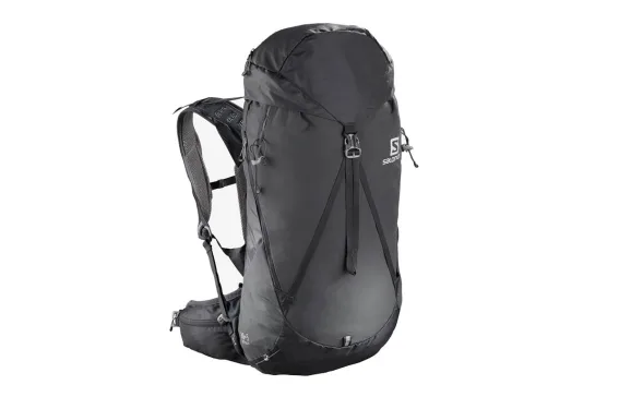 Salomon Out Night 30+5 backpack review - Active-Traveller