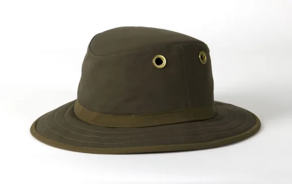 tilley outback hat