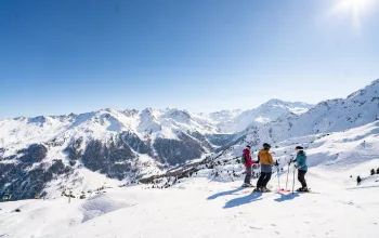 Skiing in Nendaz Valais Switzerland CREDIT Sophie Diaz