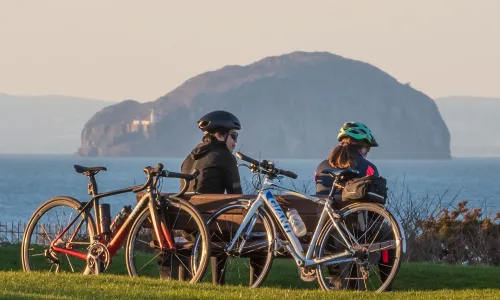 Cyclists at Bass Rock CREDIT Visit East Lothian