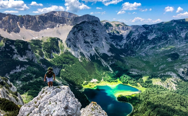 Hiking Trnovacko jezero Pivske planine CREDIT National Tourism Organisation of Montenegro
