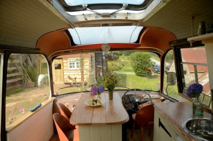 Photo: magesticbus.co.uk