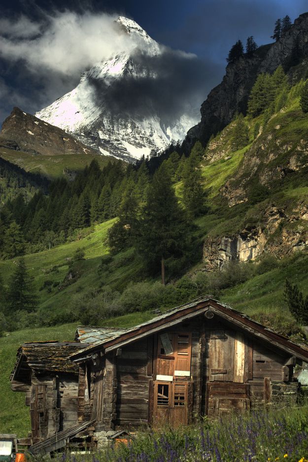 23 Isolated Dream Houses That Will Give You Serious Wanderlust 1