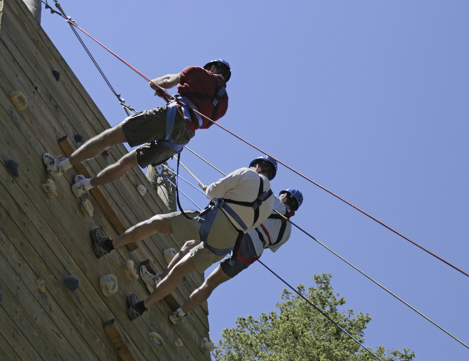 10 Abseiling Techniques You Should Know