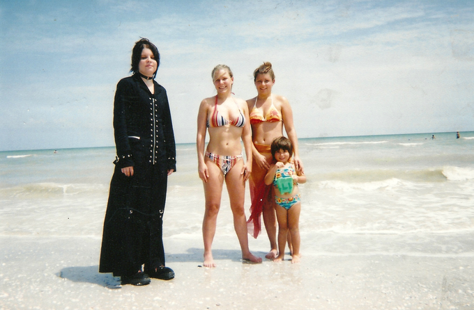 Awkward Family Photo Beach