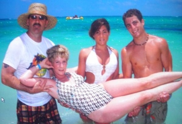 Awkward Family Photo Beach