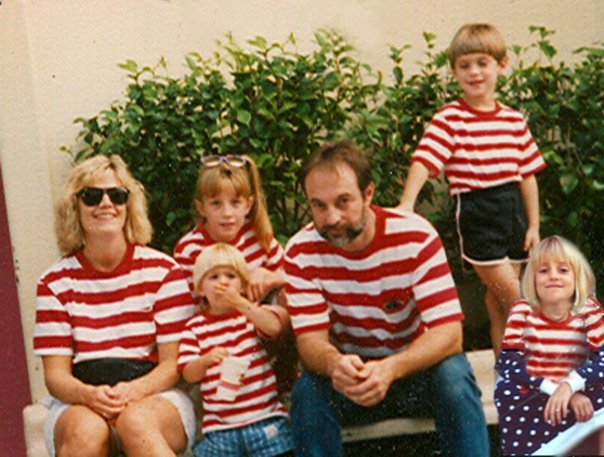 Awkward-Holiday-Photos.