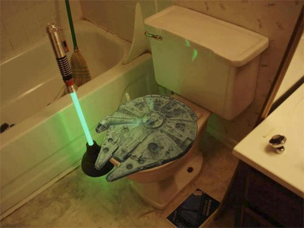 Star-Wars-Toilet-Funny-Weird