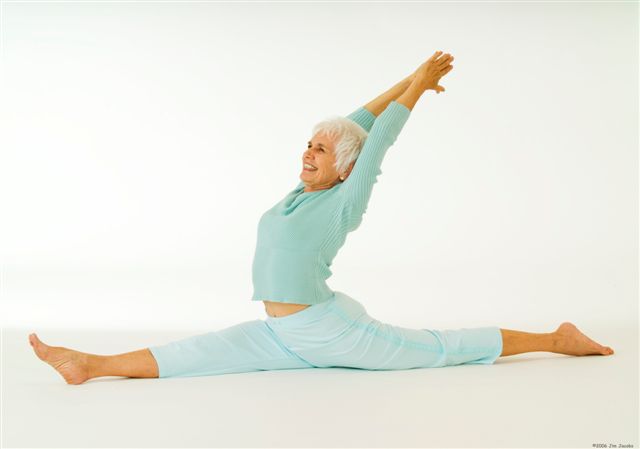 Elderly Woman doing the Splits