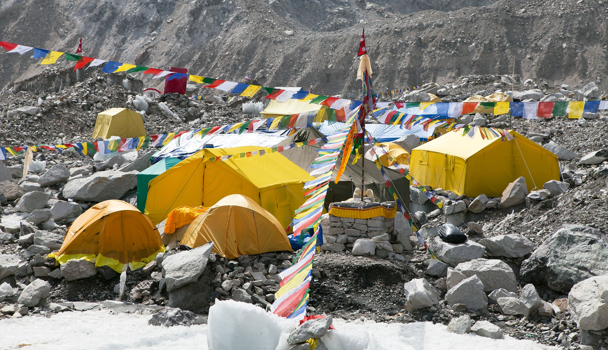 Mount-Everest-Base-Camp-Human-Waste-Garbage-Litter-Pollution