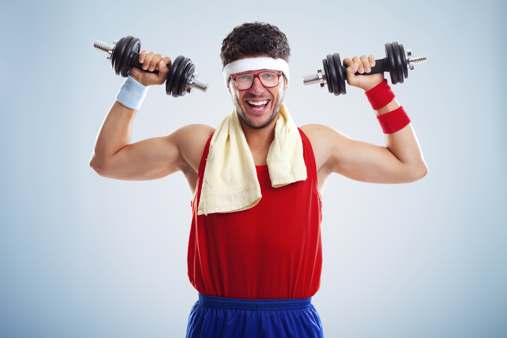 Funny guy working out