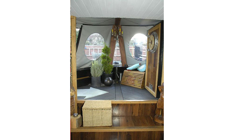 House Canal Narrow Boat Interior farcanals.blogspot.co.uk