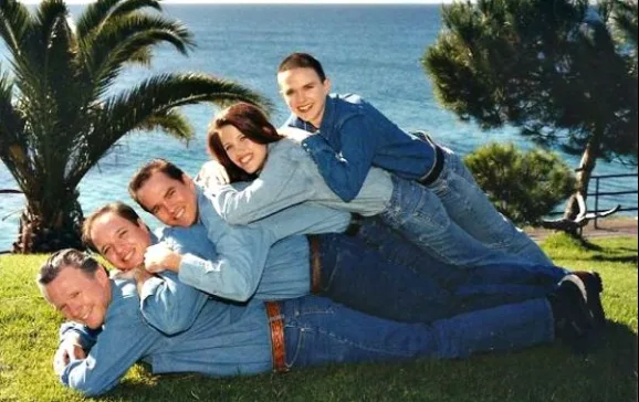 awkward family photo 10