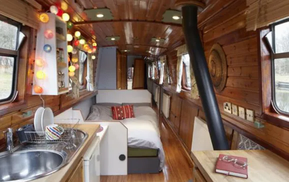 house canal narrow boat interior star narrowboats quirkyaccom com