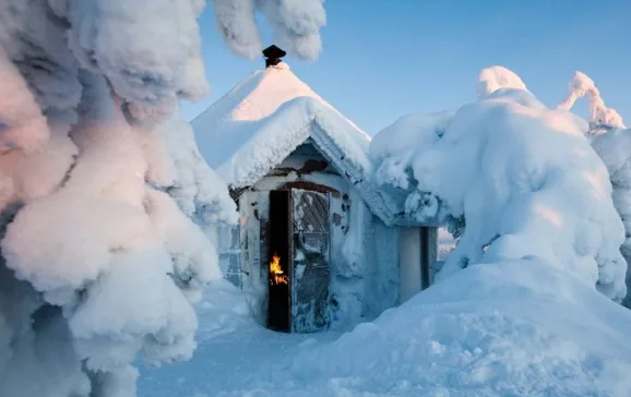 snow cabin house salla tunturi finland reddit 680x453