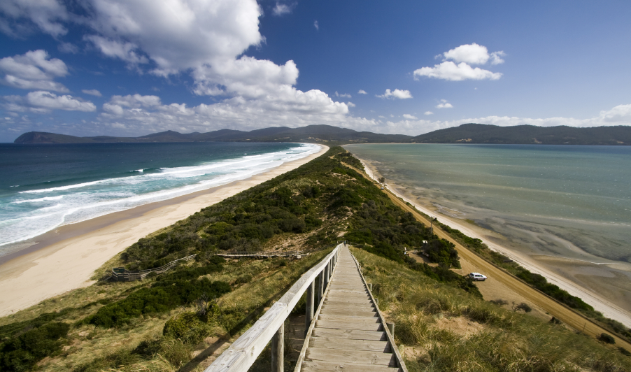 Best Beaches in Australia to Visit on a Gap Year: Bruny Island
