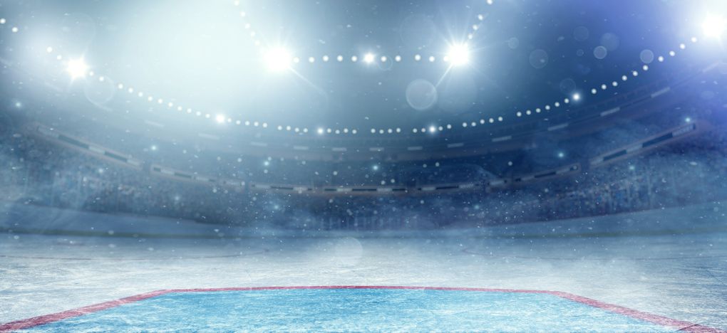 10 Best Things to Do on a Gap Year in Canada hockey
