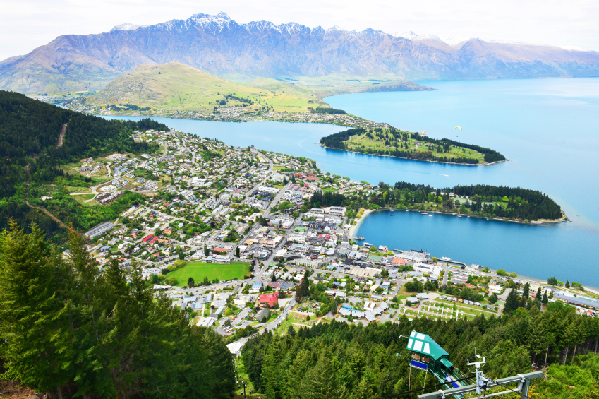 10 Best Things to Do on a Gap Year in New Zealand sky