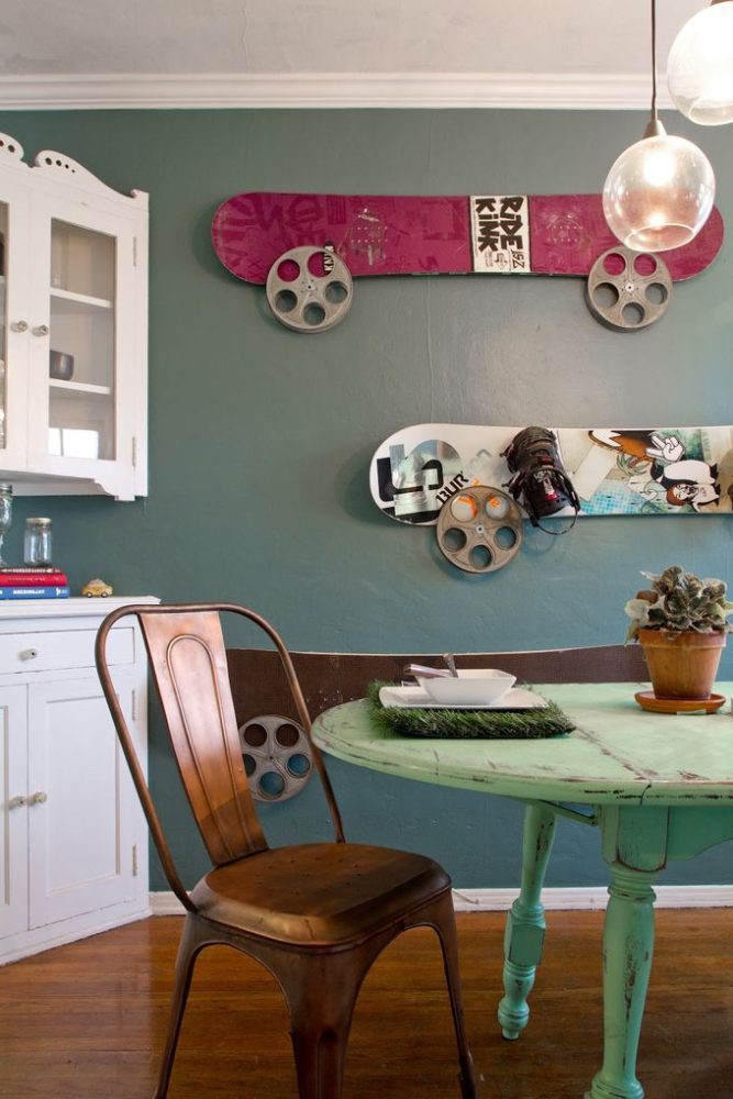 Kevin Minchin Snowboard Hollywood Kitchen