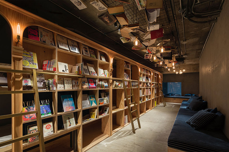 library-hotel-book-bed-tokyo-7