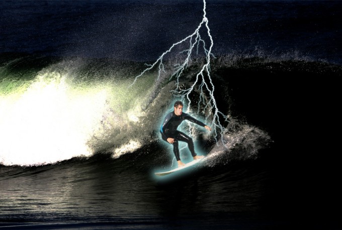 lightning surfer 680x458