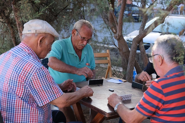 Is It Safe To Travel La Gomera Canary Islands Old Men Playing Dominoes
