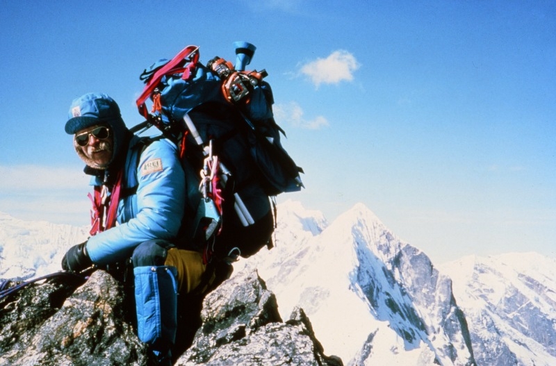 jeff lowe first ascent nf kwangde nepal 1982 lowe alpine speicalist pack by david breashears