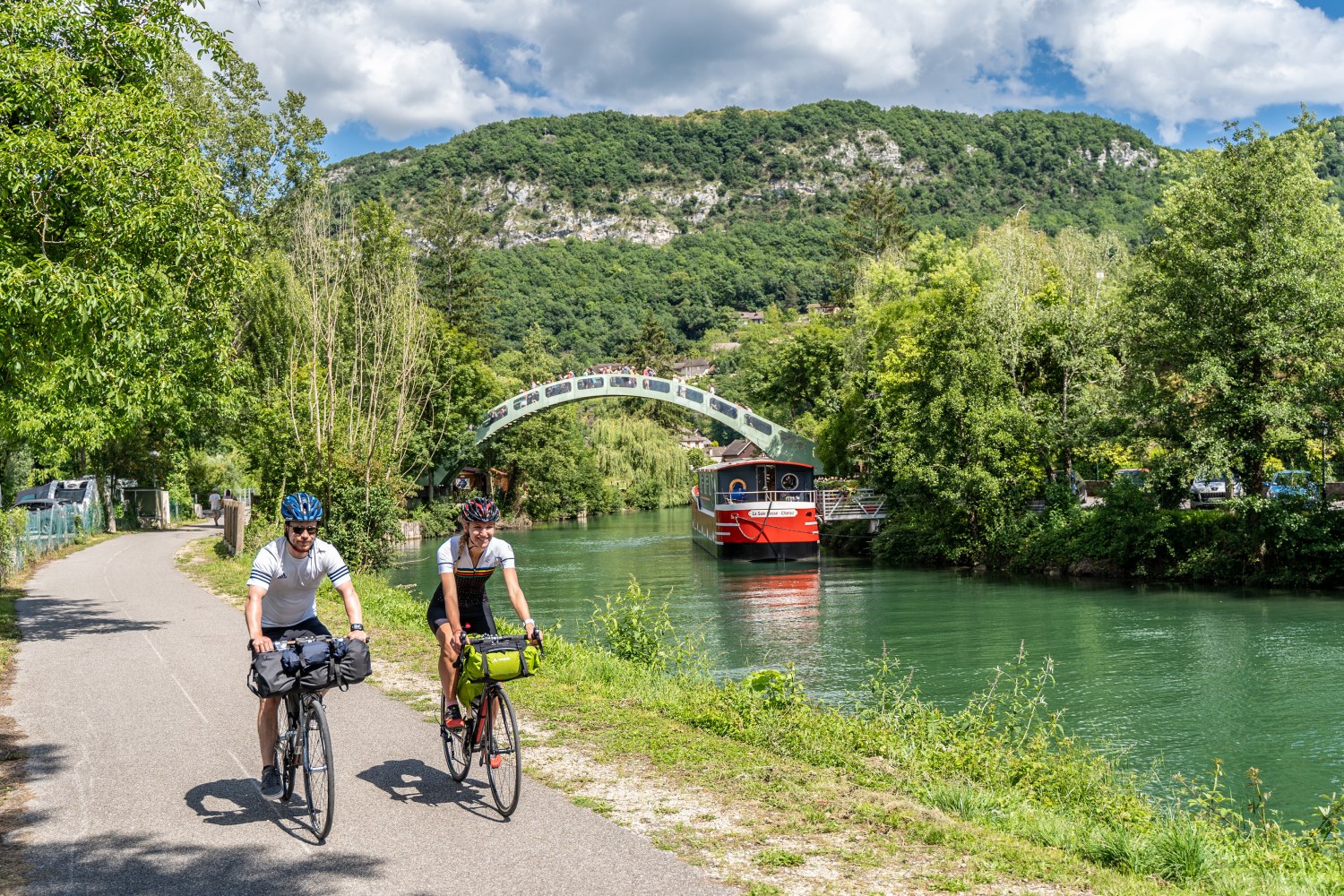 cycling-viarhona-france