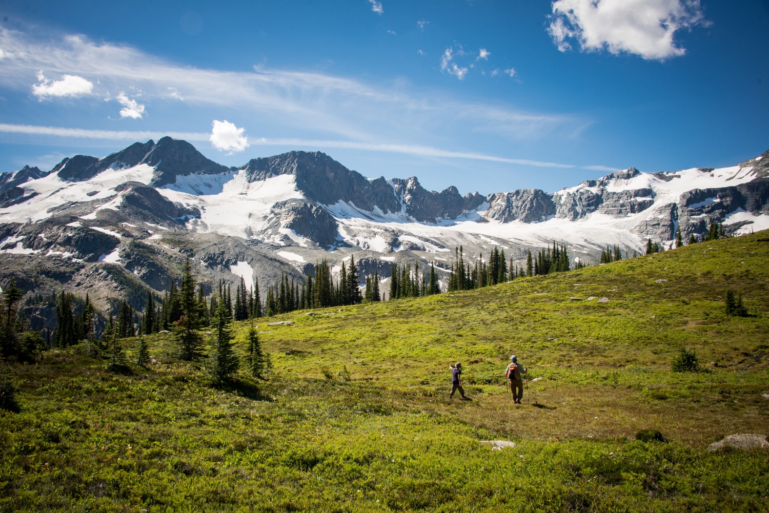 hiking-golden-bc-canada