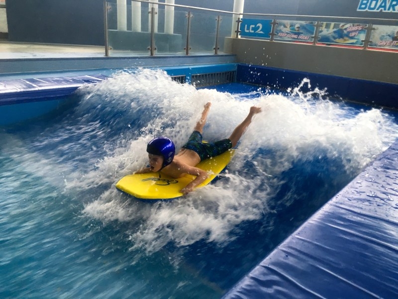 indoor surfing swansea lc