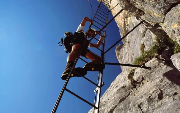 1663 colin nicholson via ferrata lake garda