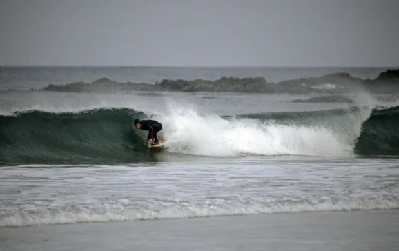 1864 cold water surfing in the hebrides credit alf alderson