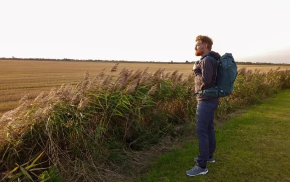 dave takes in the beautiful lincolnshire countryside on salomons anypathchallenge