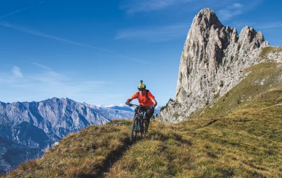 mountain biking verbier switzerland credit tristan kennedy web