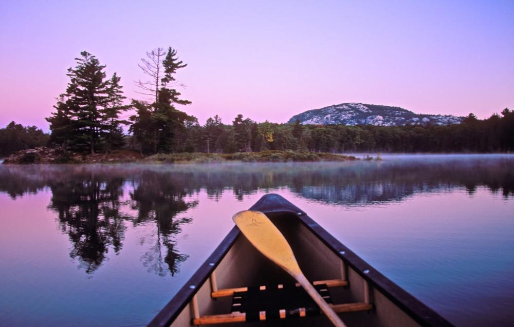 shutterstock_3350022_lake_and_canoe_morning_scene_of_killarney_provincial_park_ontario_ENHANCED_LICENSE.jpg