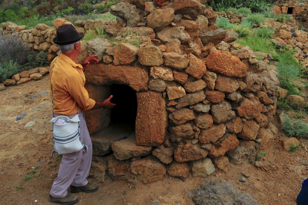 stone oven.jpg